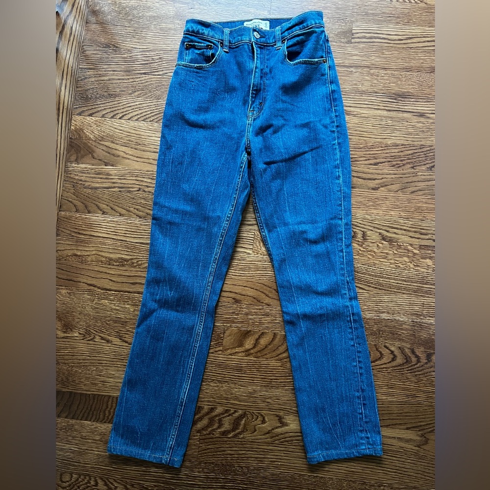 ABERCROMBIE &β FITCH Curve Love 90s Slim Straight Ultra High Rise Denim Jeans 27